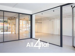 Local comercial en alquiler en El Parc i la Llacuna del Poblenou en Barcelona