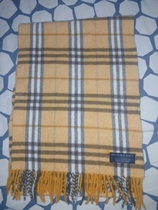Bufanda Burberry Clásica Tartán Beige