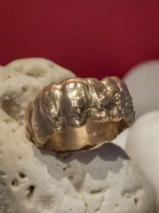 Anello Bronzo Fuso Volti Celati - Svccy Artista