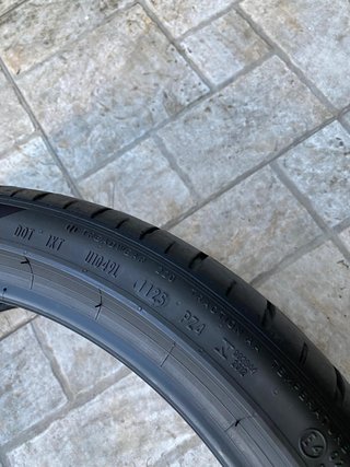 Neumático 245/35 R19 PIRELLI PZERO