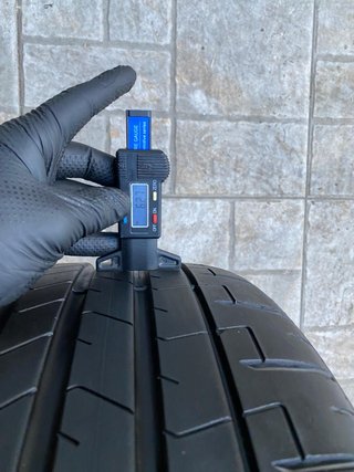 Neumático 245/35 R19 PIRELLI PZERO