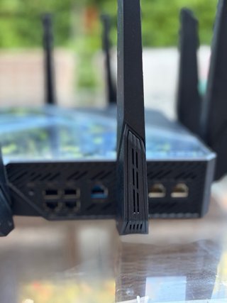 Router Gaming ASUS ROG Rapture GT-AXE16000