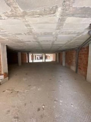 Local comercial en venta en Yecla