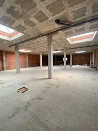 Local comercial en venta en Yecla