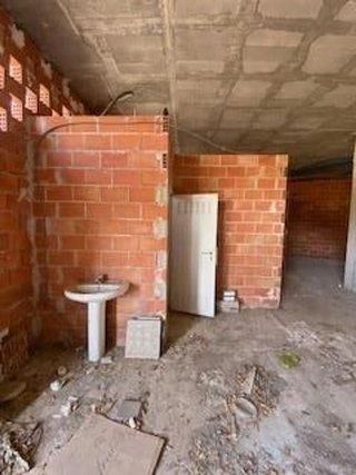 Local comercial en venta en Yecla
