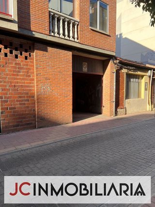 Garaje en venta en Delicias en Valladolid