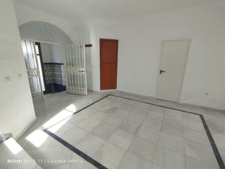 Local comercial en alquiler en La Pastora - La Estación en San Fernando