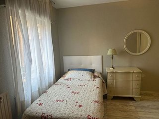 Piso en alquiler en Los Olivos en Huesca