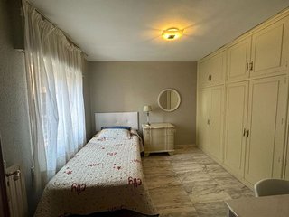 Piso en alquiler en Los Olivos en Huesca