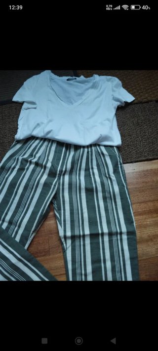 Pantalones rayas lino verde y blanco