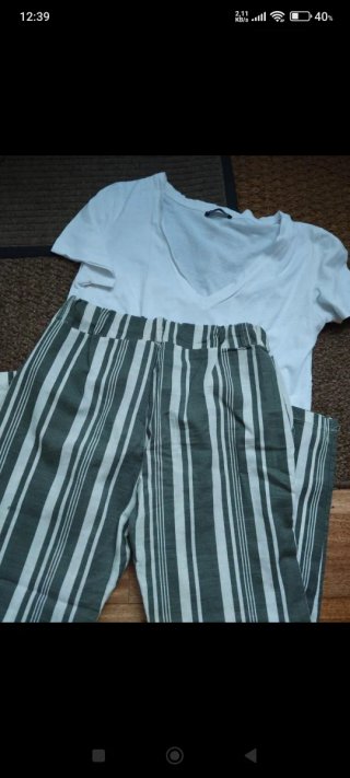 Pantalones rayas lino verde y blanco