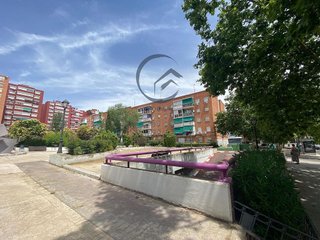 Garaje en venta en Torresbellas en Alcorcón