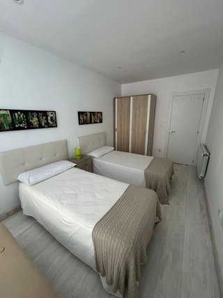 Piso en alquiler en Numancia - San Fernando en Santander