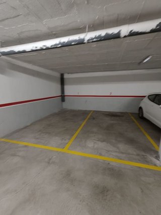 Garaje en venta en Olot