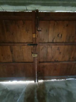 Puertas de madera para garaje