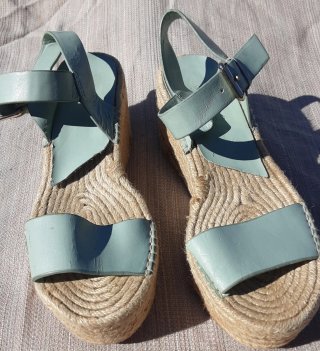 Sandalias Stradivarius plataforma 35
