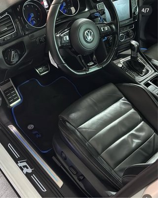Volkswagen Golf 7 R