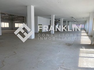 Nave industrial en alquiler en Les Planes en Sant Joan Despí