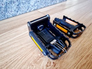 ●SEMINUEVOS● Pedales black edition BROMPTON