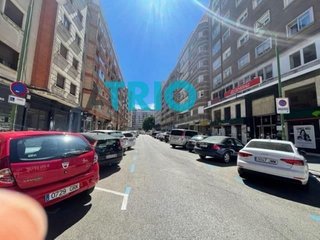 Oficina en alquiler en Plaza España - Villa Pilar - Reyes Católicos - Vadillos en Burgos