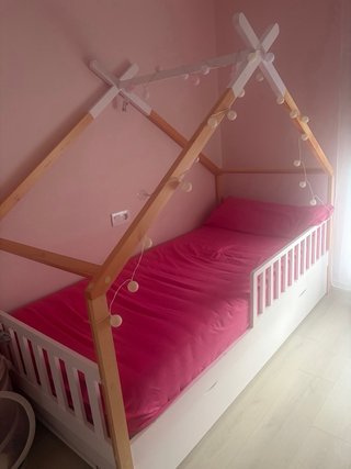 Cama casita infantil con cama nido