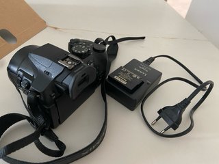 Panasonic Lumix FZ300 4K Cámara Digital