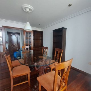 Piso en alquiler en Centro en Gijón