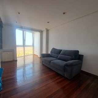 Piso en alquiler en Centro en Gijón