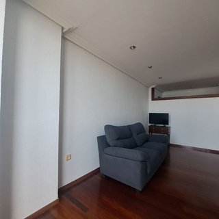 Piso en alquiler en Centro en Gijón