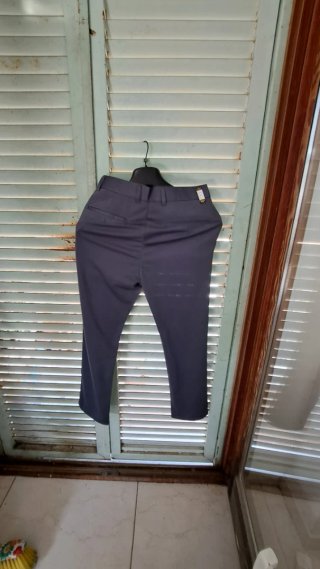 Pantaloni grigi eleganti