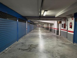 Garaje en venta en Las Islas en Sagunto