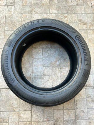 Neumático 285/45 R21 CONTINENTAL