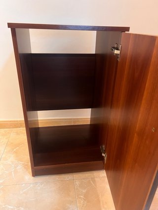 Mueble auxiliar madera con puerta y ruedas