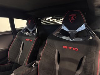 Lamborghini Huracán STO 640cv RWD 60 Aniversario