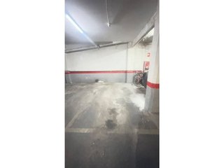 Garaje en alquiler en Sant Antoni en Barcelona