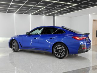 BMW i4 2023 G26 Paquete ///M 340cv Eléctrico!