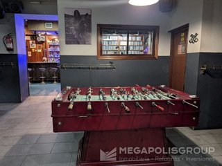 Local comercial en venta en Sant Josep en Hospitalet de Llobregat, L´