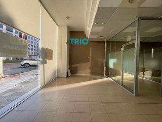 Local comercial en alquiler en Plaza España - Villa Pilar - Reyes Católicos - Vadillos en Burgos