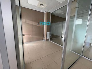 Local comercial en alquiler en Plaza España - Villa Pilar - Reyes Católicos - Vadillos en Burgos