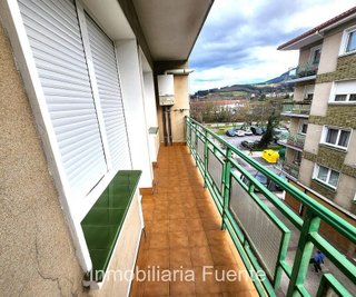 Piso en venta en Zalla