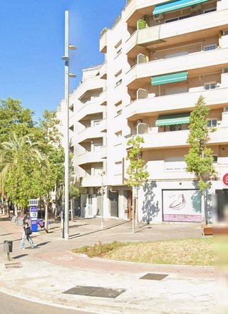 Local comercial en alquiler en El Centre en Esplugues de Llobregat