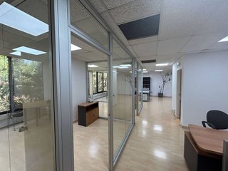 Oficina en alquiler en Les Corts en Barcelona
