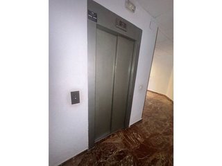 Oficina en venta en Carolinas Altas en Alicante