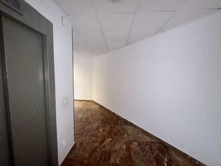 Oficina en venta en Carolinas Altas en Alicante