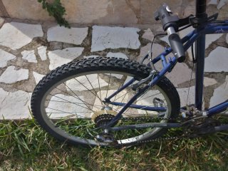 Bicicleta de Montaña Azul y Naranja