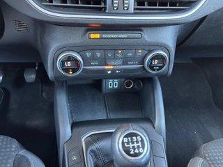 FORD FOCUS - DESDE 199€/MES ¡SIN PAGAR ENTRADA!