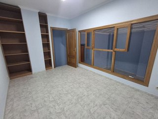 Local comercial en alquiler en Roda (La)