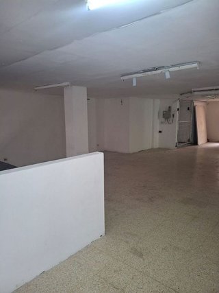 Local comercial en alquiler en La Plana en Esplugues de Llobregat