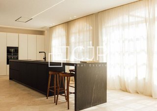 Chalet en alquiler en Vistahermosa en Alicante