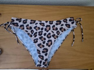Bikini Leopardo con Aros Dorados